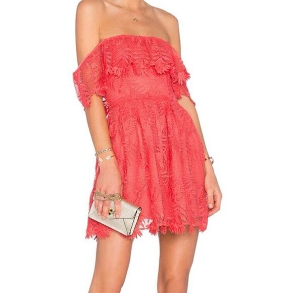 Lovers + Friends Dream Vacay Coral Reef Off Shoulder Lace Mini Dress Size Small - Picture 1 of 8